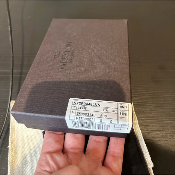 Valentino Cardholder - Picture 2 of 3